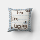 Blaues und graues Zickzack Elefantenkissen Kissen (Rückseite)