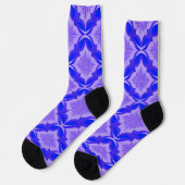 Blaues und Lila geometrisches Muster Socken (Linkes Detail)