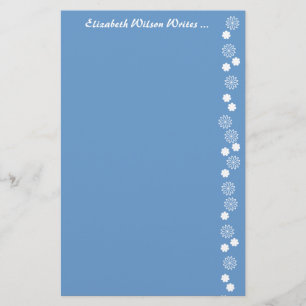 Blaues und weißes Blumenbriefpapier Briefpapier