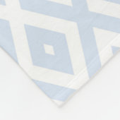 Blaues und weißes Diamantmuster Fleecedecke (Ecke)