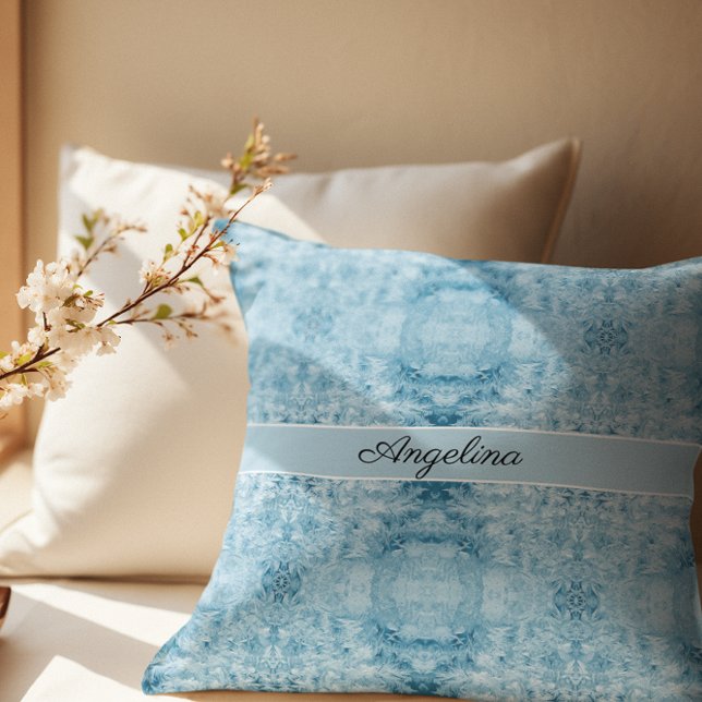 Blaues und weißes Federmuster, anpassbar Kissen (Von Creator hochgeladen)