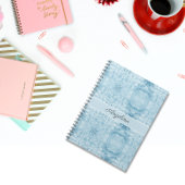 Blaues und weißes Federmuster, anpassbar Notizblock