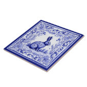 Blaues und weißes Kaninchen Mediterrane Folkloreku Fliese (Seite)