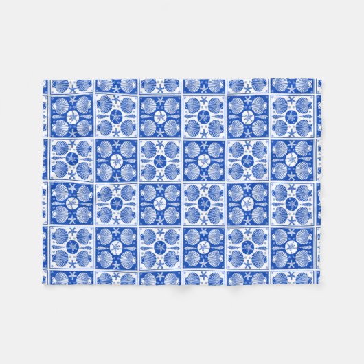 Blaues und weißes Seashell-Strand-Block-Muster Fleecedecke (Vorderseite (Horizontal))
