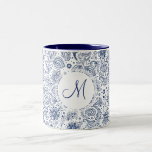 Blaues Vintage-Blumenmuster Monogramm 2-Töne-Tasse Zweifarbige Tasse