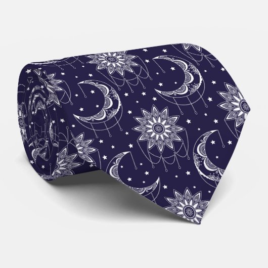 Blaues vintage-Mond-Ornamentmuster Krawatte (Gerollt)