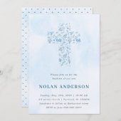 Blaues Wasserfarbkreuz in Kalligrafie Taufe Junge Einladung (Vorne/Hinten)