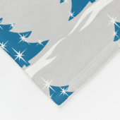Blaues Weihnachtsblanket Schnee bedeckte Bäume Bla Fleecedecke (Ecke)