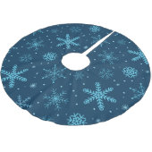 Blaues Weihnachtsschneeflockenmuster Polyester Weihnachtsbaumdecke (Schrägansicht)