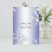 Blaues weißes Hochzeitsstrand Einladung (Stehend Vorderseite)