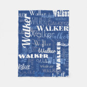 Blaues weißes Medium Länge Muster Typografie Fleecedecke (Vorderseite)