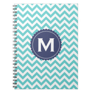 Blaues weißes Monogramm-Zickzack Muster Notizblock