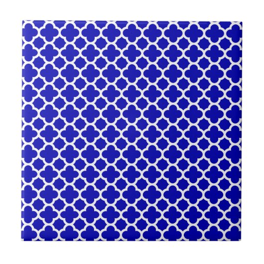 Blaues weißes Quatrefoil Fliese (Vorderseite)