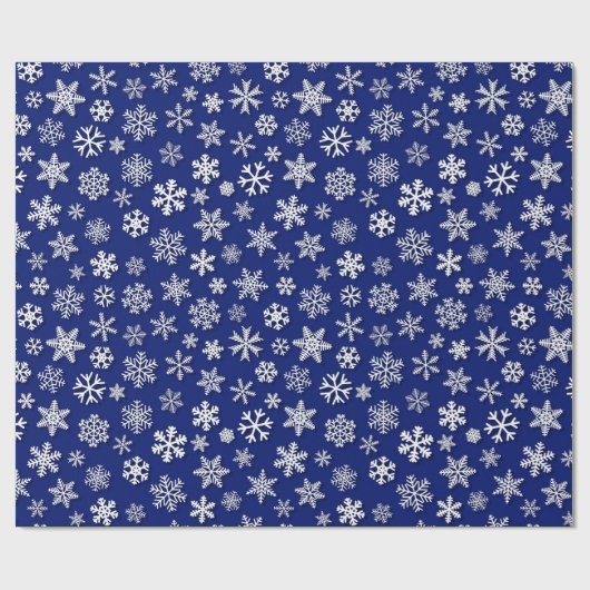 Blaues weißes Schneeflocken Weihnachtsmuster Geschenkpapier (Flach)