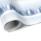 Blaues, weißes Winterwalddesign. Geschenkpapier (Rolleneckpunkt)