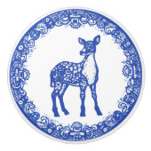 Blaues Willow Design Blumentaube steht genau vor d Keramikknauf (Vorderseite)