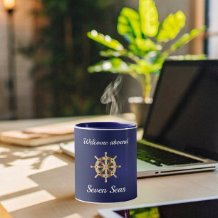 Blaues Yachtboot Name Gold Lenkrad Tasse