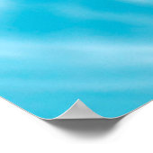 Blaufarbene klare, ruhige Wasseroberfläche mit Tex Poster (Ecke)