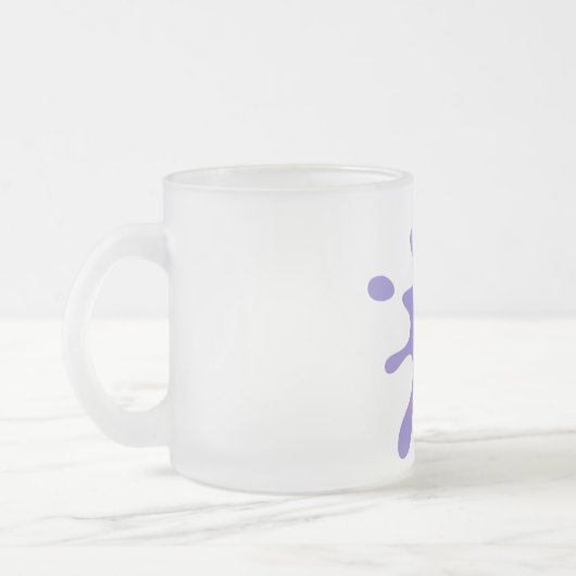 Blaufarbige Tasse (Links)