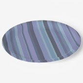 Blaugraue diagonale Streifen Pappteller (Schrägansicht)