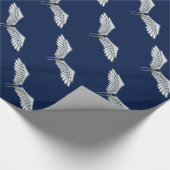 Blaugraue Flügel Geschenkpapier (Ecke)