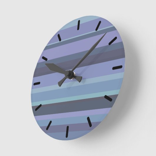 Blaugraue horizontale Streifen Runde Wanduhr (Winkel)