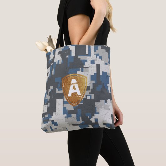 Blaugraue Militärsteine mit Ihrer Monogram Tasche (Von Nahem)