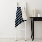 Blaugraue und schwarze Streifen Sherpadecke (Beispiel)