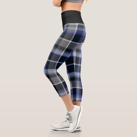 Blaugraues Kariertes Tartan-Muster Capri Leggings (Links)