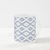 Blaugraues und weißes Diamantmuster Mattglastasse (VorderseiteRechts)