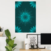 Blaugrüne Blättchen-Mandala-Design auf Dunkelzyan Poster (Heimbüro)