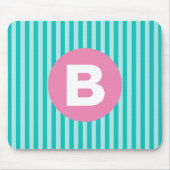 Blaugrüne vertikal gestreifte rosa Kreis-Monogramm Mousepad (Vorne)