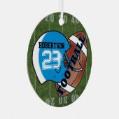 Blauhelm mit Fußball Ornament Aus Metall (Vorderseite Rechts)