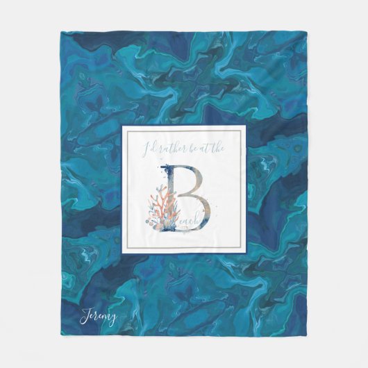 Blaukorallenmonogramm mit schönem Küstengefälle  Fleecedecke (Vorderseite)