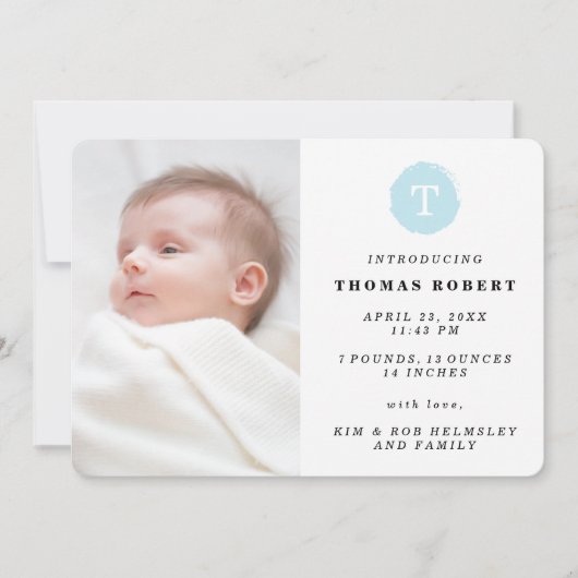 Blaulackiertes Monogramm-Foto Geburtsankündigung Ankündigung (Vorderseite)