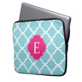 Blaurosa Quatrefolienmonogramm Laptopschutzhülle (Vorderseite Links)