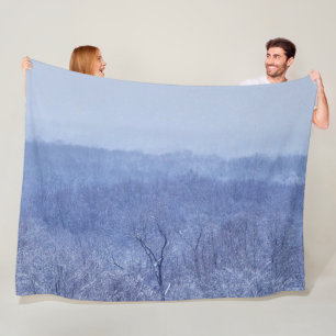 Blauschattierungen Fleecedecke