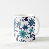 Blautürkisfarbene Blume Kaffeetasse (VorderseiteRechts)