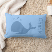 Blauwal-Lumbalkissen mit individuellem Baby-Namen Lendenkissen (Decke)