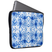 Blauweiße Fliese, Aquarellmuster. Laptopschutzhülle (Vorne Rechts)
