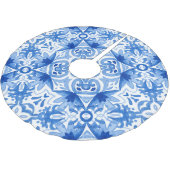 Blauweiße Fliese, Aquarellmuster. Polyester Weihnachtsbaumdecke (Schrägansicht)
