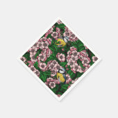 Blauzungenvögel im blühenden Kirschbaum auf Gras Serviette (Ecke)