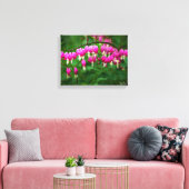 Bleeding Heart Canvas Print Leinwanddruck (Insitu (Wohnzimmer))