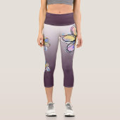 Blei mit Liebe abstrakte Färbung bei lila Farbüber Capri Leggings (Vorderseite)