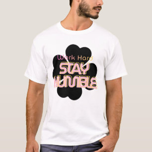 Bleib Bescheiden Typography T-Shirt
