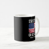 Bleib bewaffnet oder werde geklapst George Washing Kaffeetasse (VorderseiteRechts)