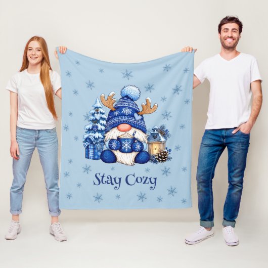 Bleib gemütlich blauer Weihnachts-Gnom Winter Fleecedecke (Beispiel)