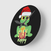 Bleib Hoppy Runde Wanduhr (Winkel)