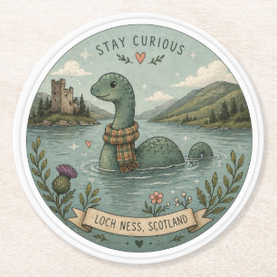 Bleib neugierig gemütliches Kryptid Nessie Loch Ne Runder Pappuntersetzer