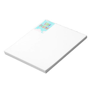 Bleib positiv Motivationszitat gemalt Notizblock